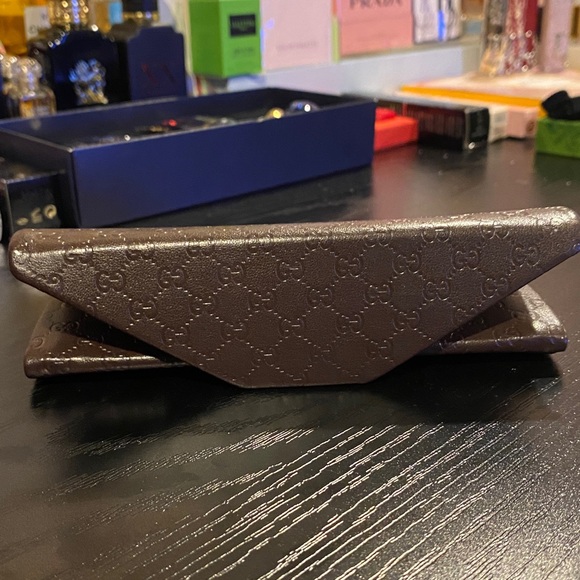 Gucci Brown Monogram sunnies Case - Picture 3 of 6